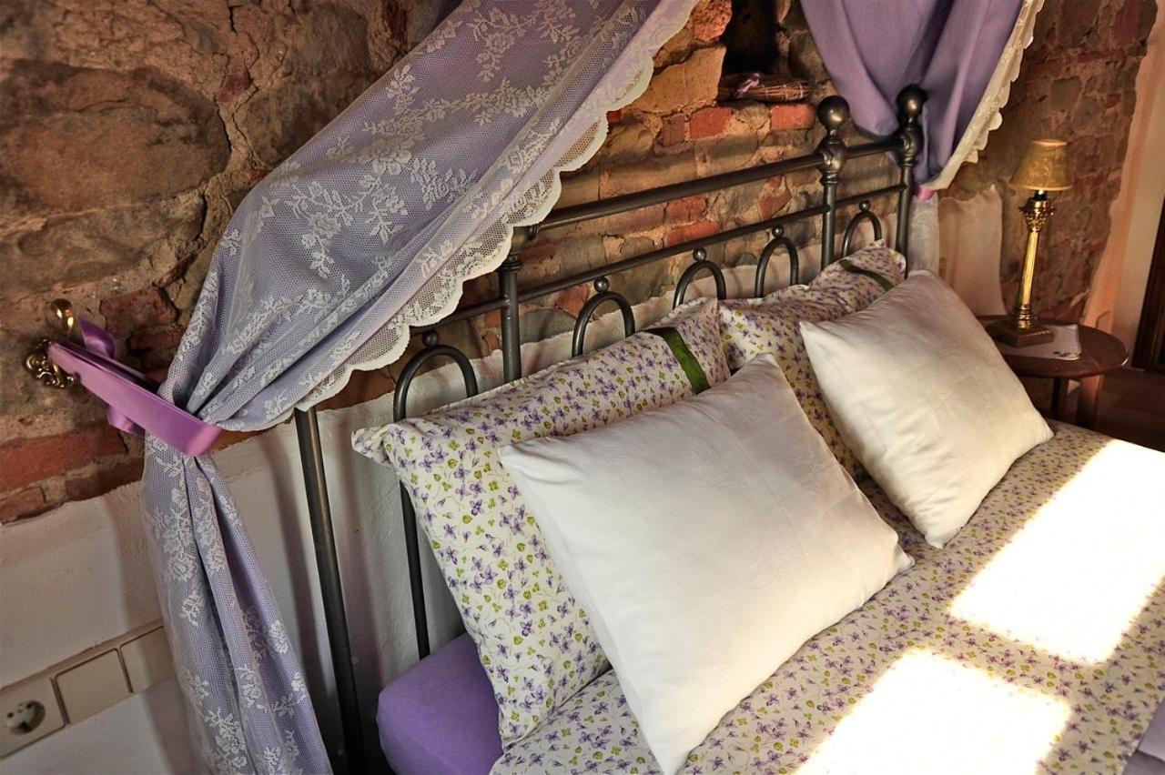 Ventena Vecchia Antico Frantoio Montevarchi Bagian luar foto